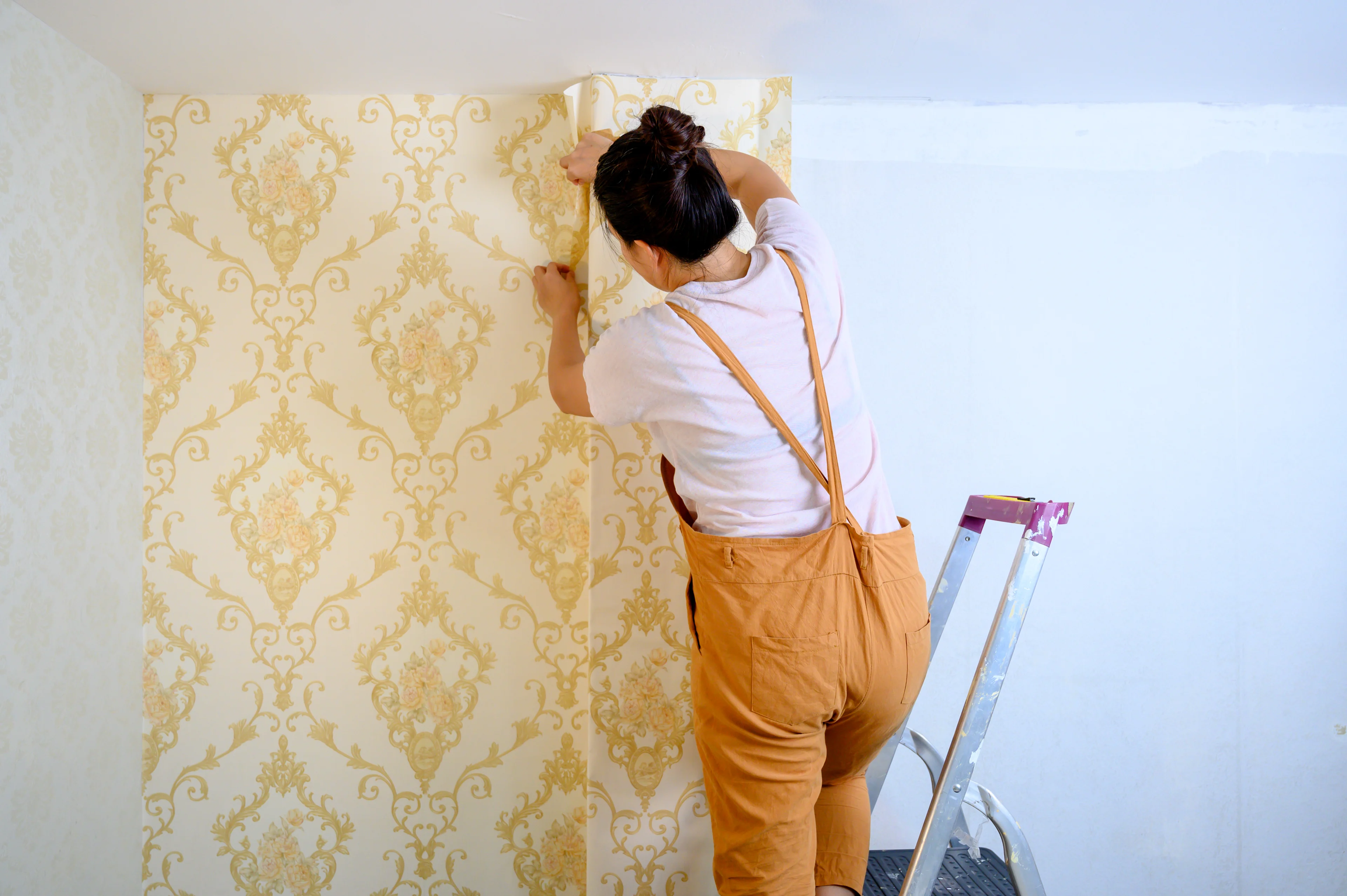 Commercial Wallpaper Installation
